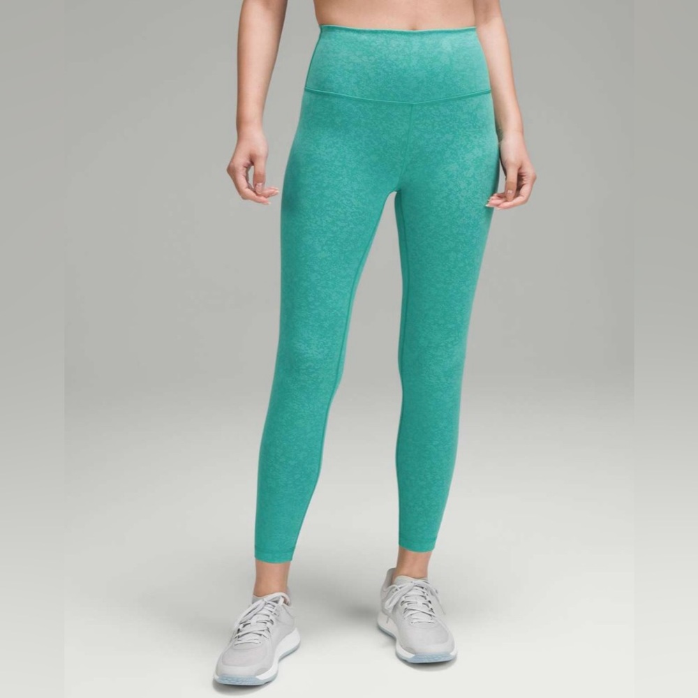Lululemon Wunder Train High Rise